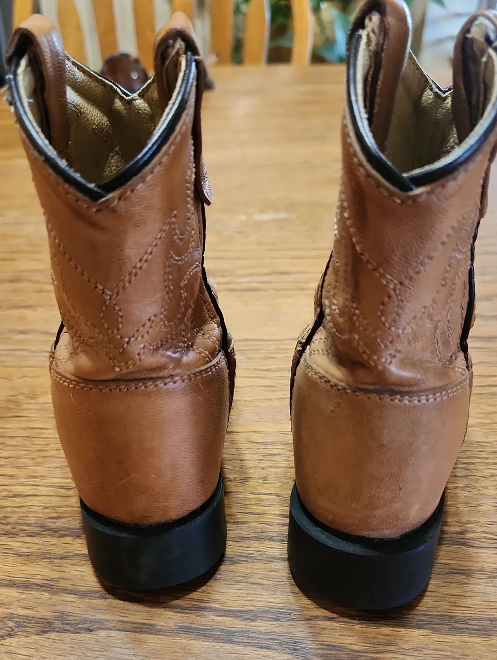 Cody James Cowboy Boots - Comfortable Pull-On Style Size 6